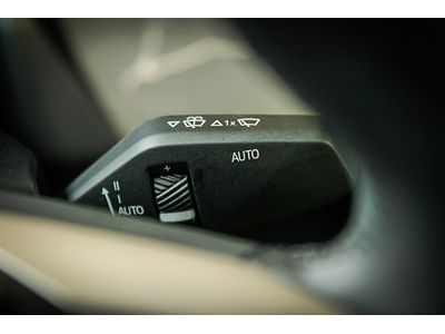 2025 BMW i5