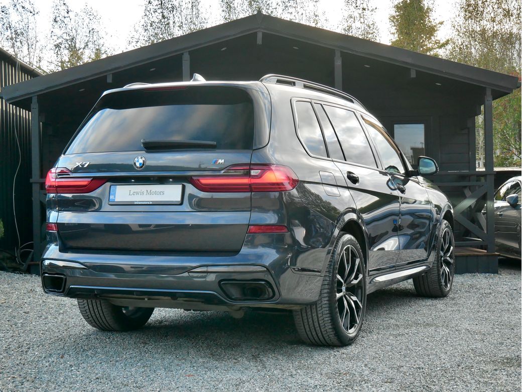 2020 BMW X7