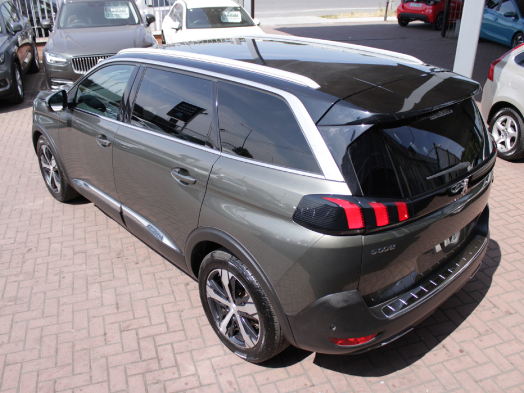 2019 Peugeot 5008