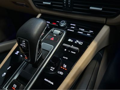 2023 Porsche Cayenne