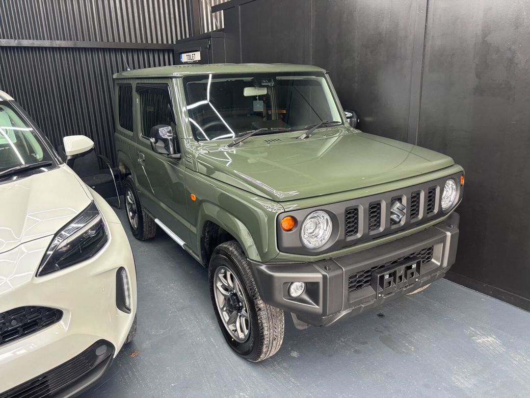 2025 Suzuki Jimny