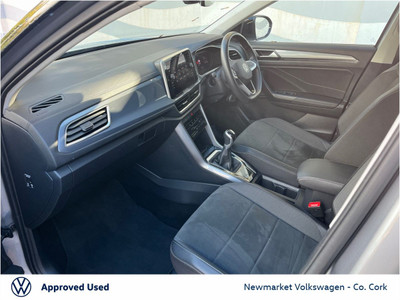 2023 Volkswagen T-Roc