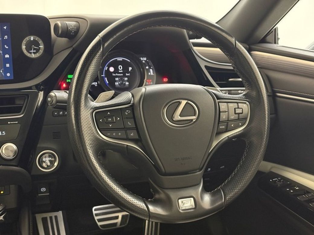 2023 Lexus ES 300h
