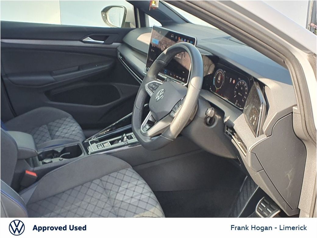 2024 Volkswagen Golf