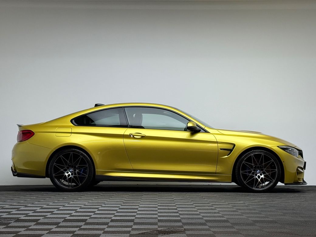 2019 BMW M4