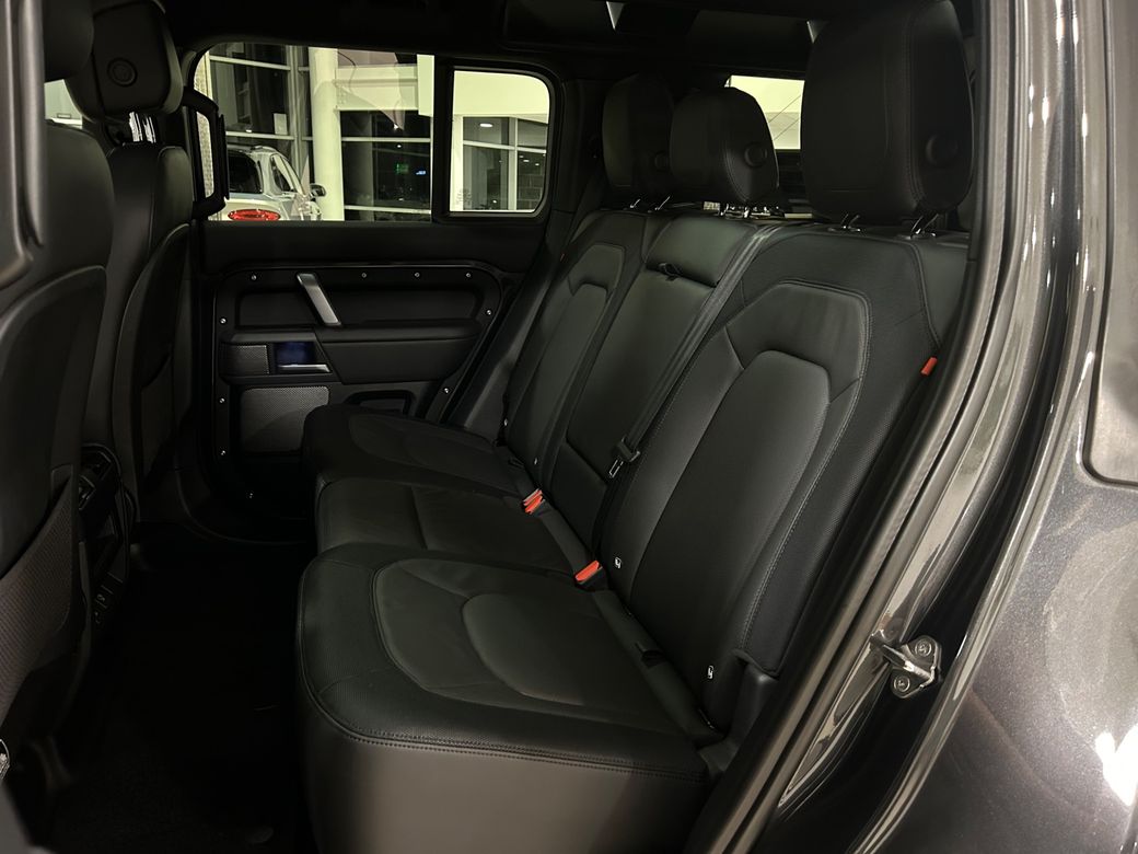 2024 Land Rover Defender