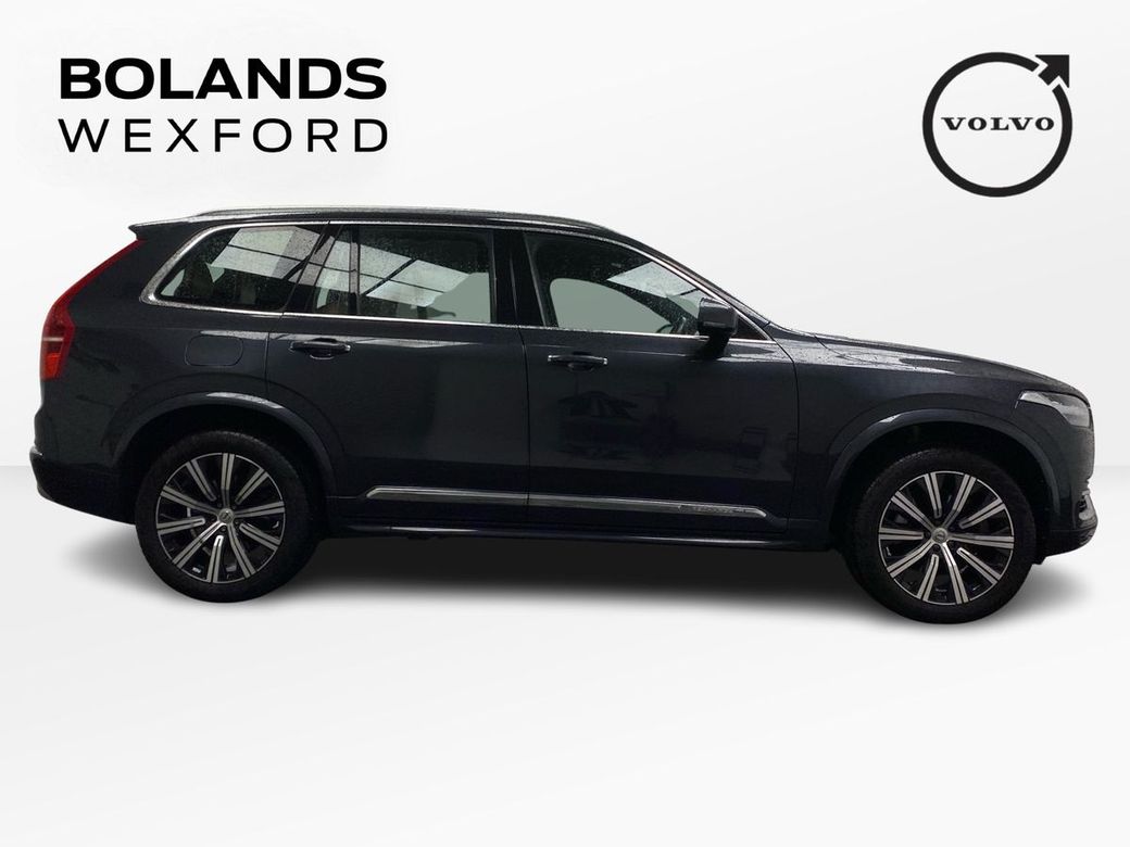 2022 Volvo XC90