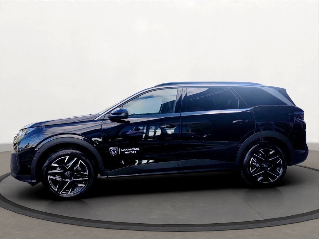 2025 Peugeot 5008