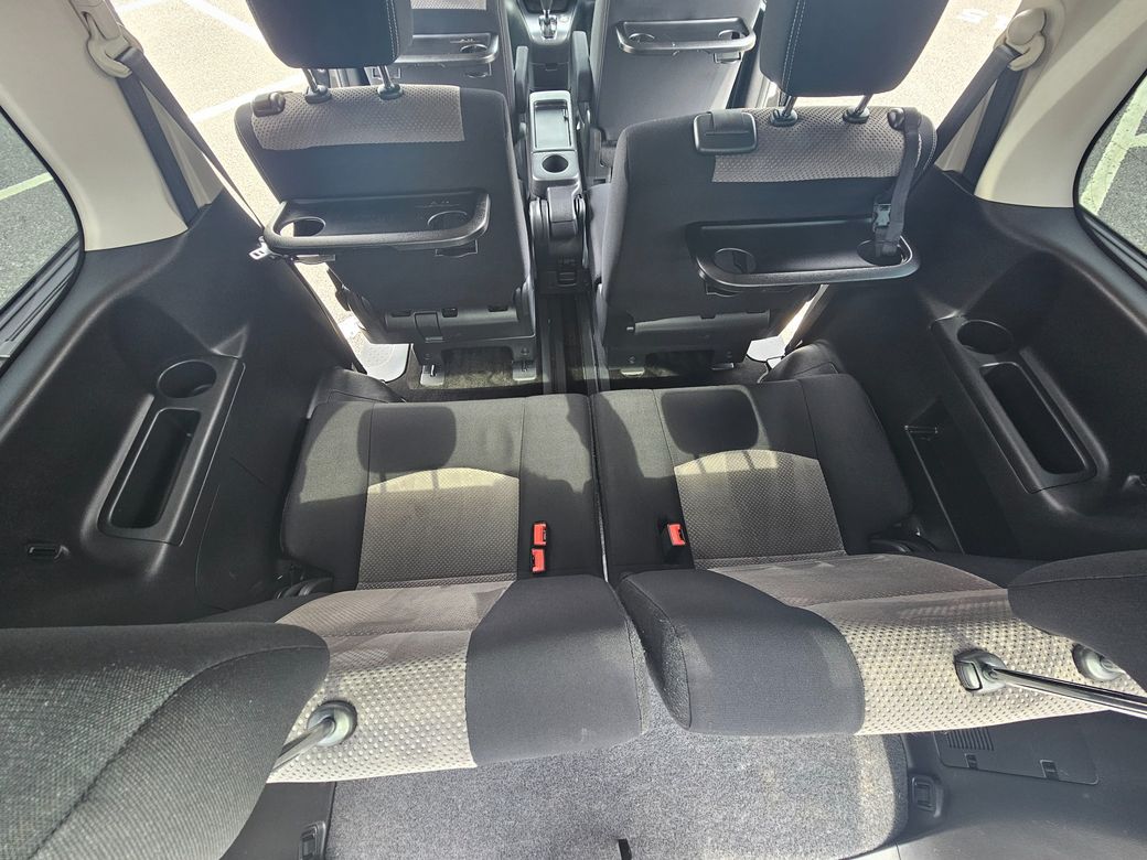 2014 Nissan Serena