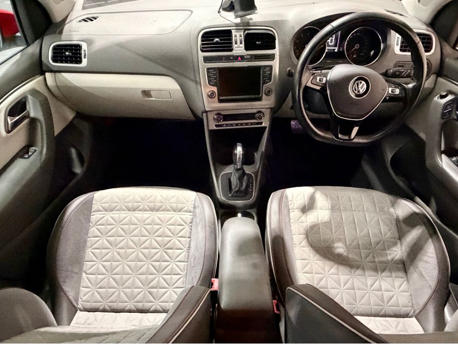 2017 Volkswagen Polo