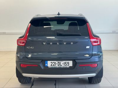 2022 Volvo XC40