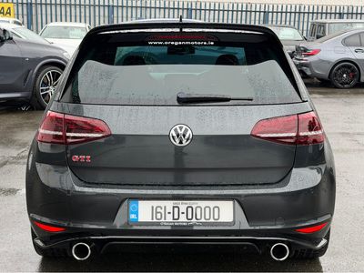 2016 Volkswagen Golf