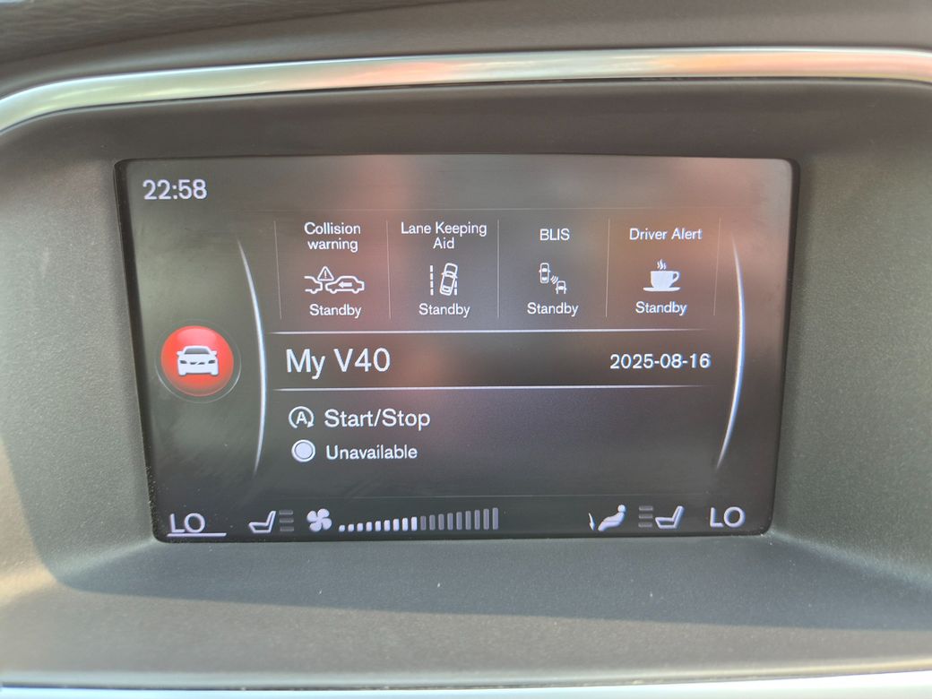 2020 Volvo V40