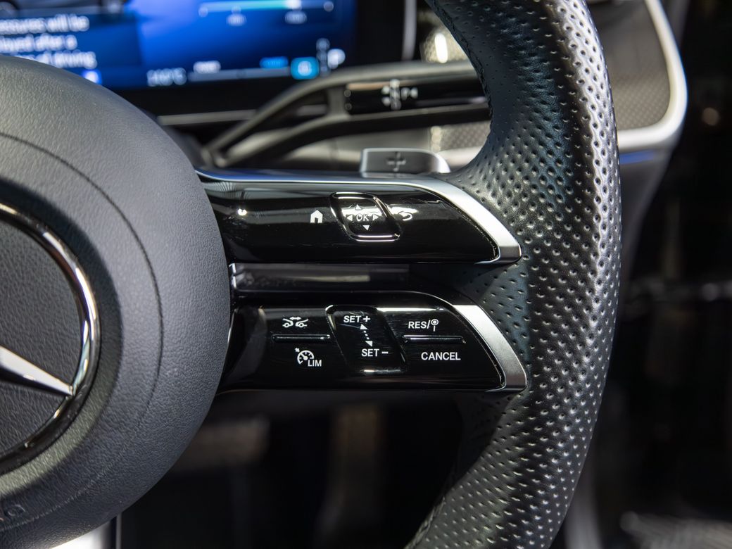2024 Mercedes-Benz GLC Class