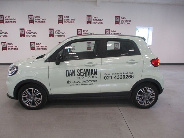 vehicle for sale from Dan Seaman Motors