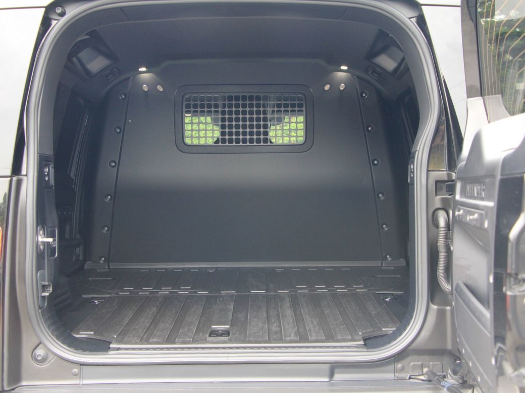 2026 Land Rover Defender