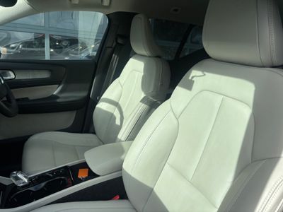 2021 Volvo XC40