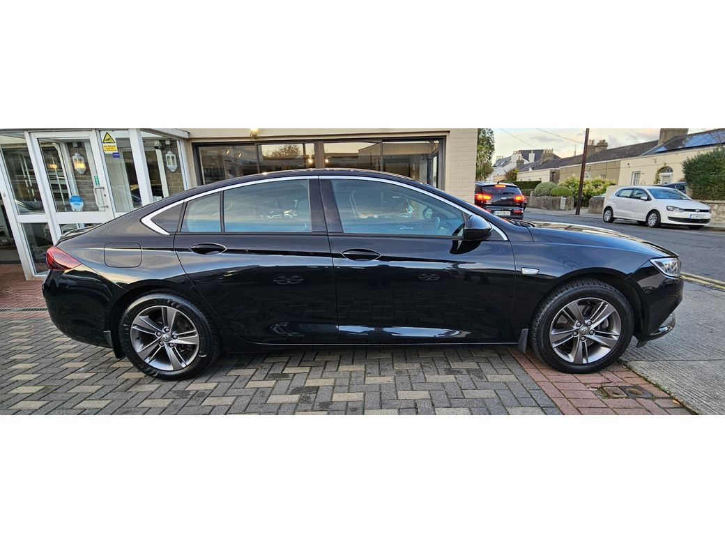 2019 Opel Insignia