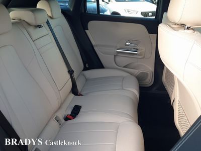 2026 Mercedes-Benz EQA