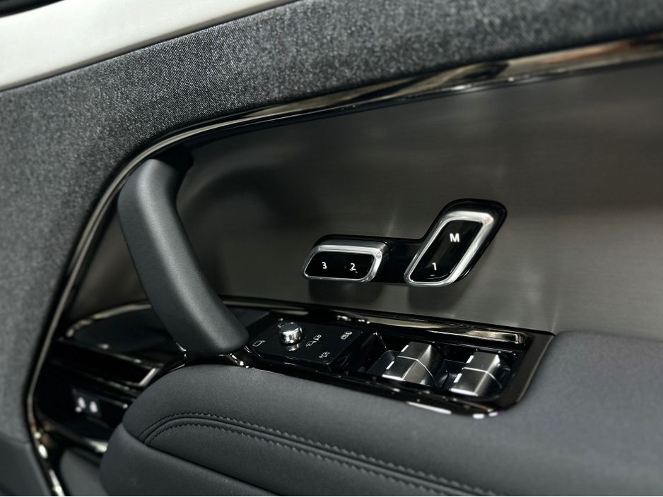 2026 Land Rover Range Rover