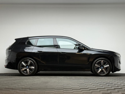 2024 BMW iX