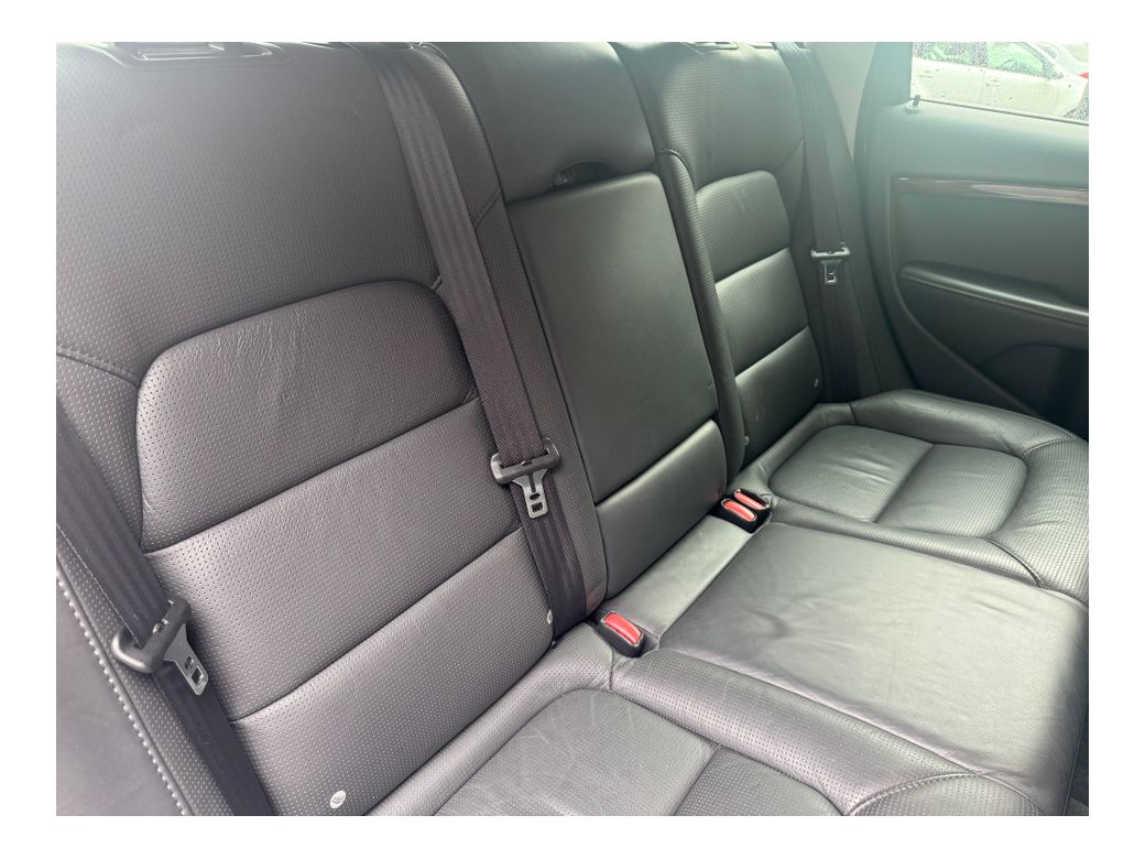 2012 Volvo V70