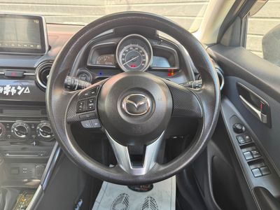 2015 Mazda Demio