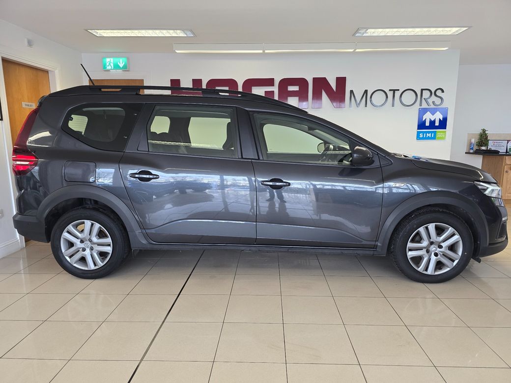 2022 Dacia Jogger