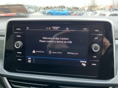 2023 Volkswagen T-Roc