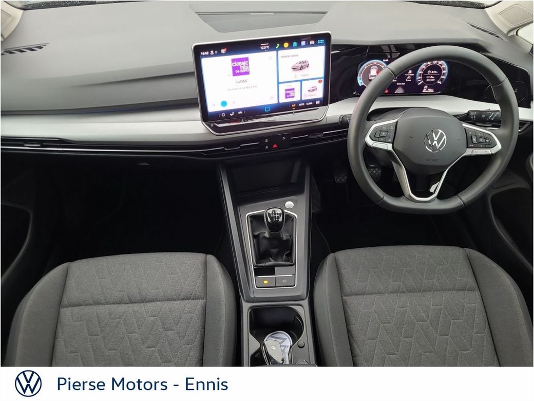 2025 Volkswagen Golf