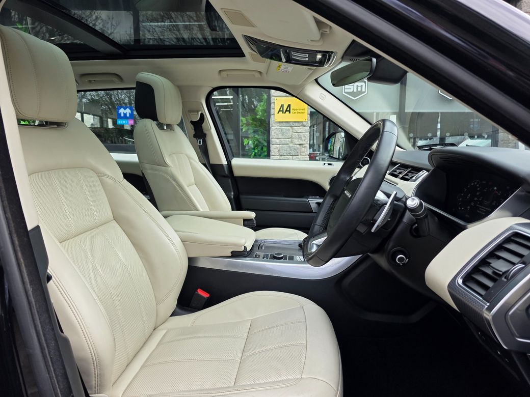 2020 Land Rover Range Rover Sport