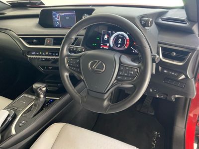 2022 Lexus UX 250H