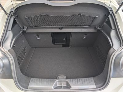 2017 Mercedes-Benz A 180