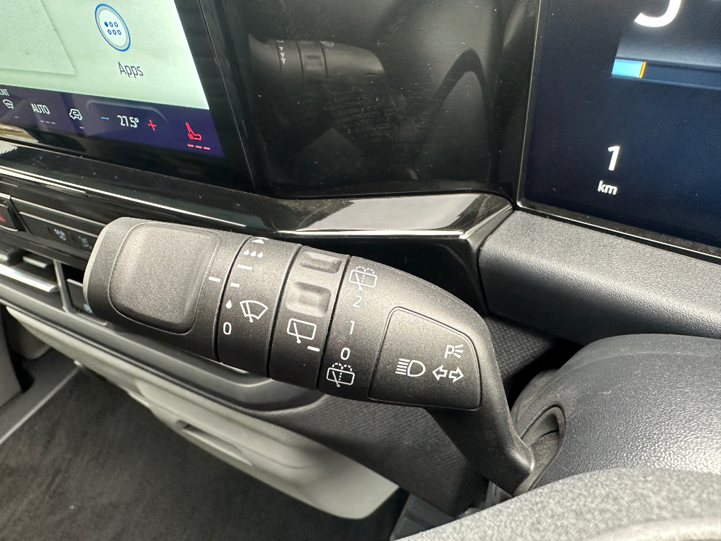 2026 Ford Tourneo Custom