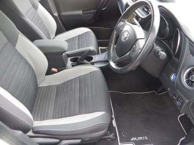 2017 Toyota Auris