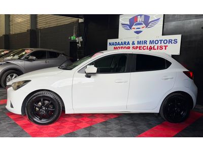2017 Mazda Demio