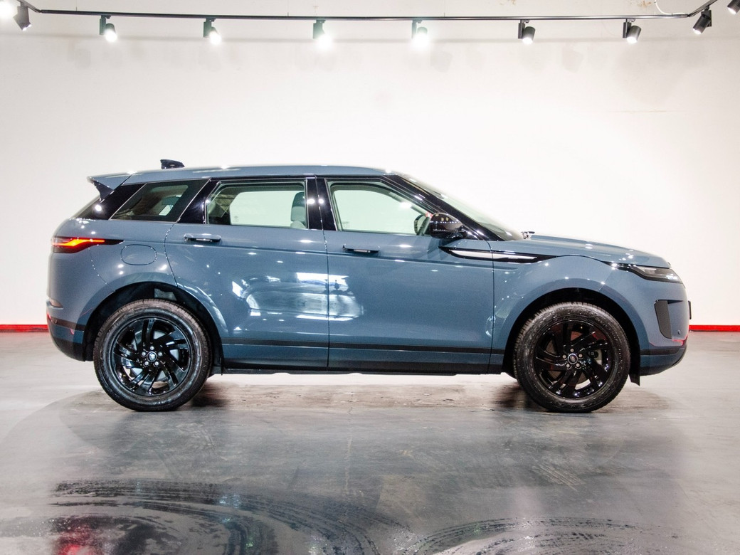 2025 Land Rover Range Rover Evoque