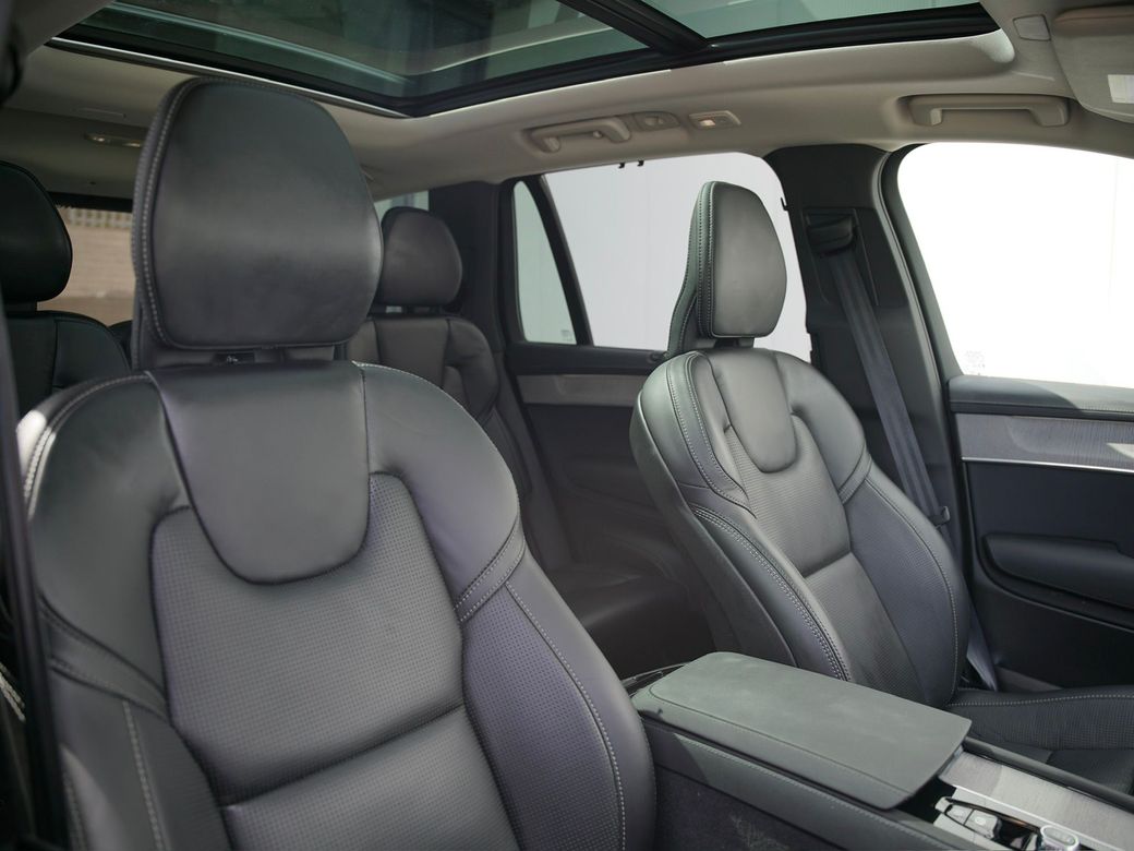 2025 Volvo XC90