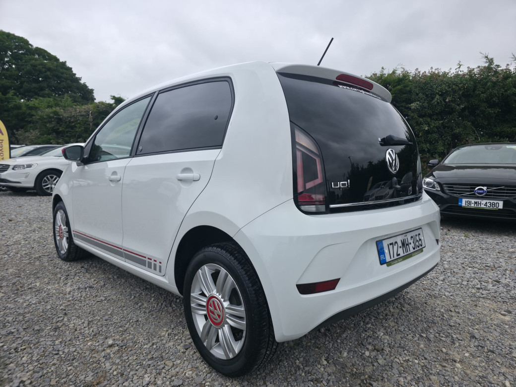 2017 Volkswagen up!