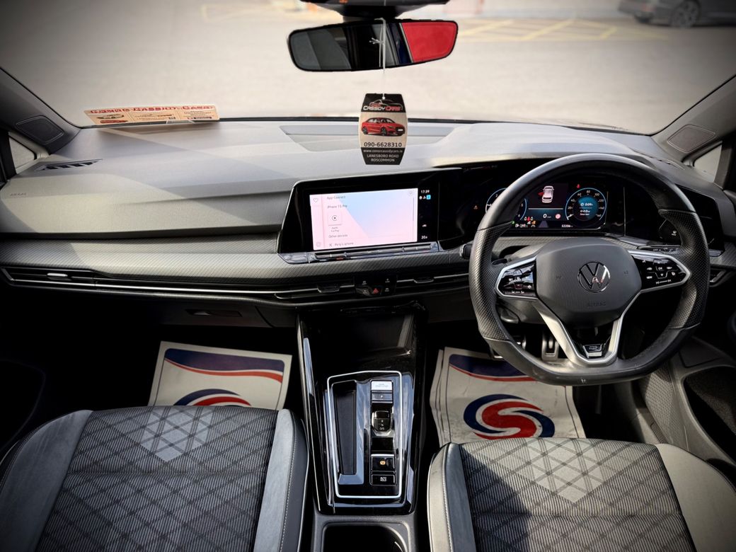 2024 Volkswagen Golf