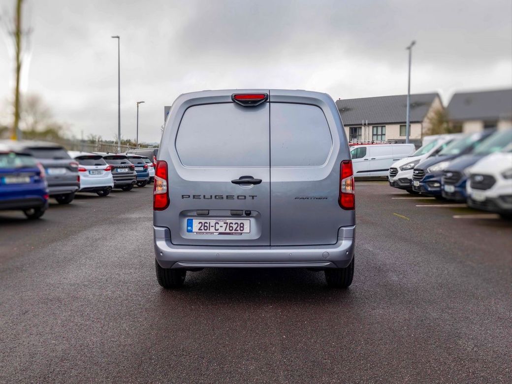 2026 Peugeot Partner