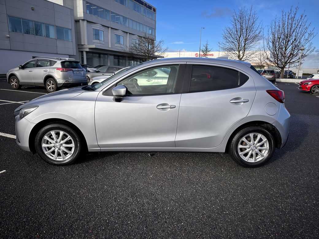2017 Mazda Demio