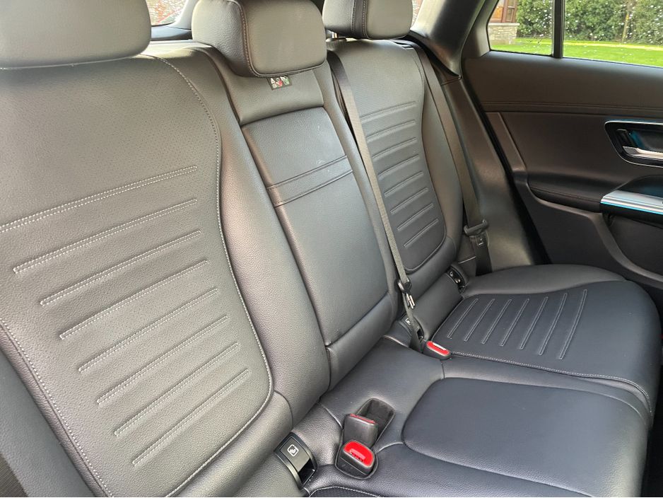 2024 Mercedes-Benz GLC Class