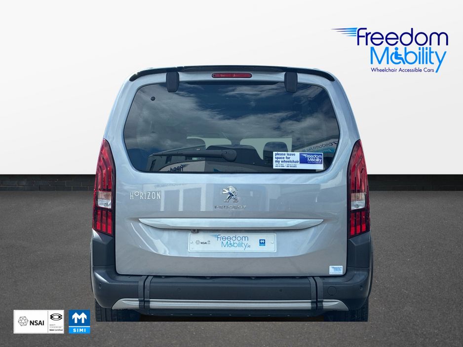 2023 Peugeot Rifter