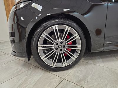 2025 Land Rover Range Rover Sport