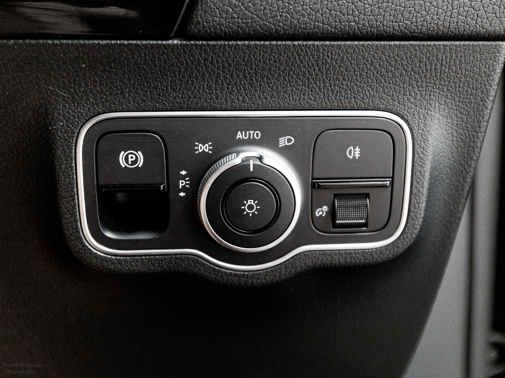 2025 Mercedes-Benz EQA