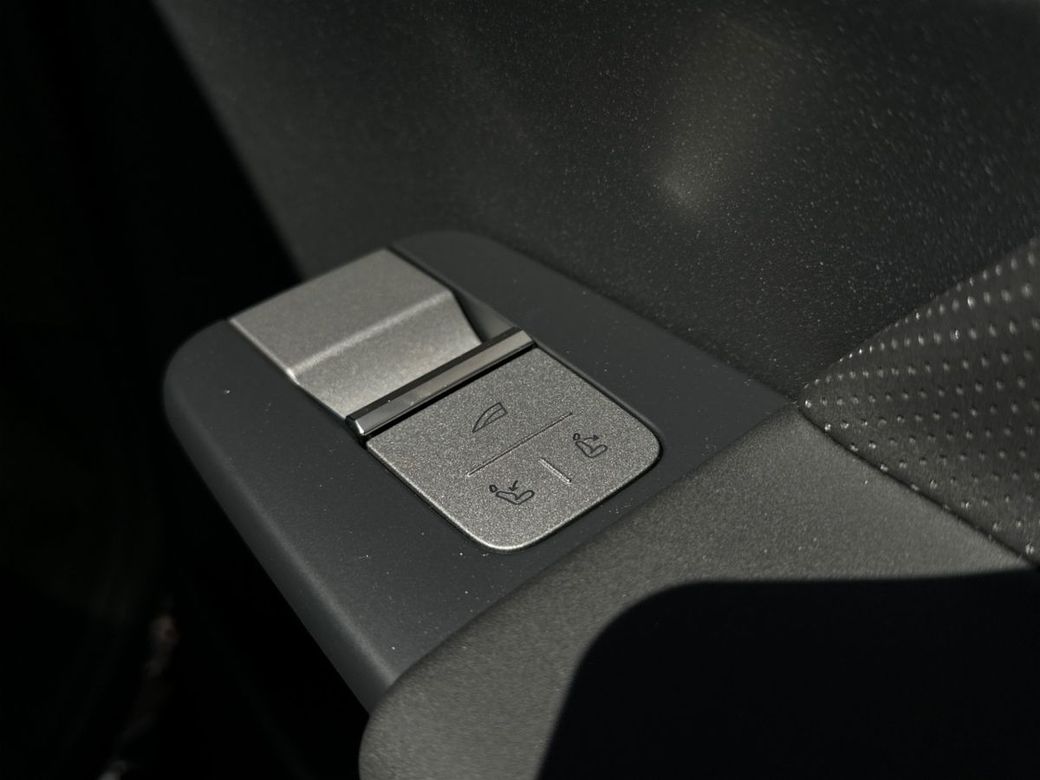 2026 Volvo EX60