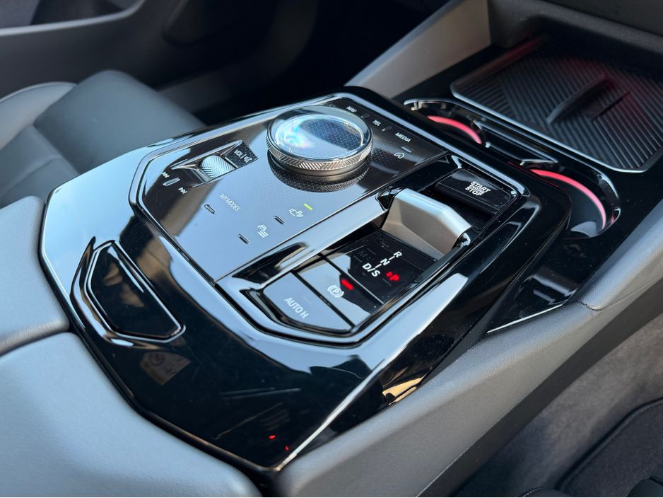 2025 BMW 5 Series