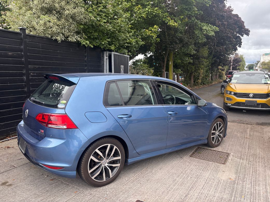 2013 Volkswagen Golf