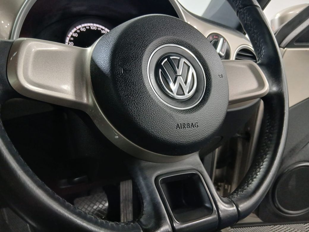 2016 Volkswagen Beetle